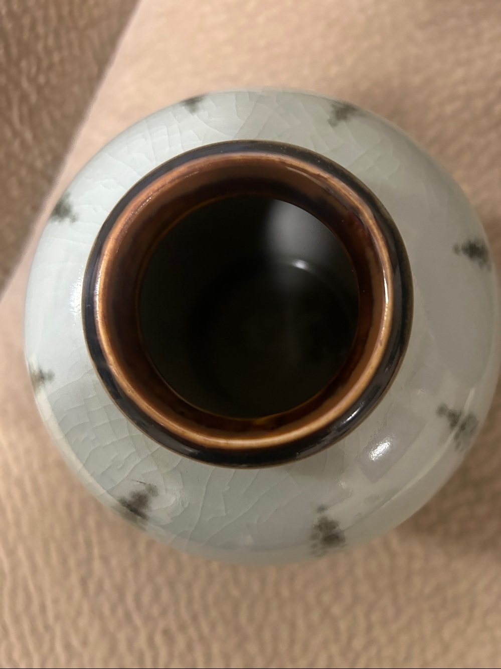 Ceramic Bud Vase with Olive Leaf Motif - White and Olive - Picture 4 of 6
